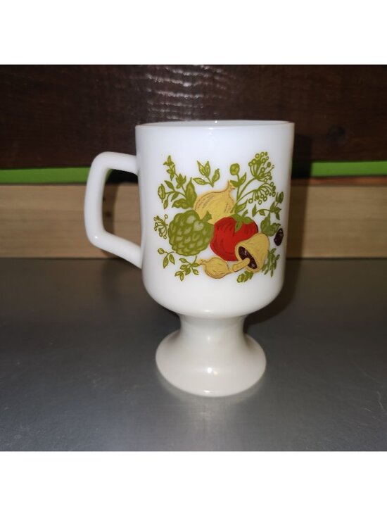 Corelle Other - Corelle "Spice of Life" Pedestal Grand Mug - 1 1/2 Cup Capacity